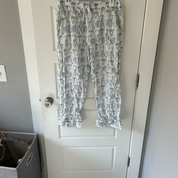 Roller Rabbit Sleepy Sloth Pajama Set - Picture 4 of 5